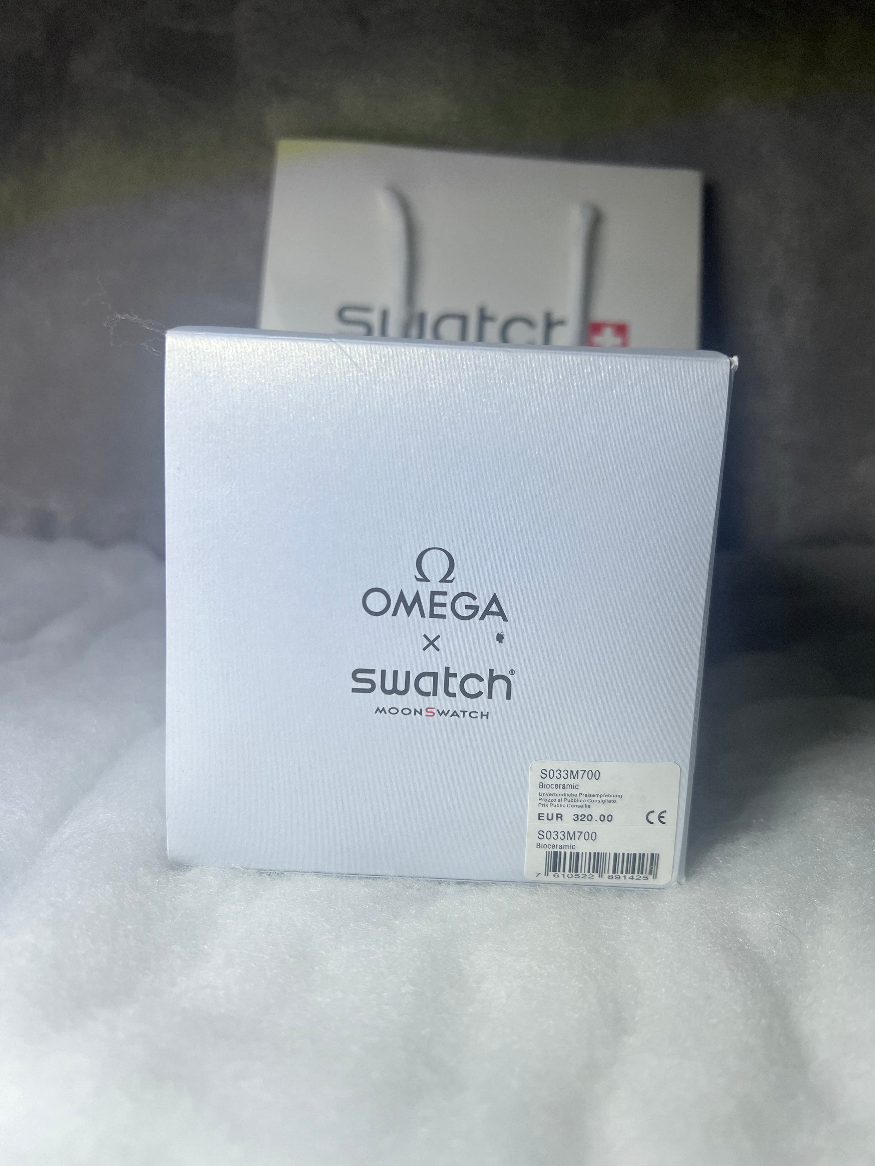 Swatch x Omega Moonswatch "Mission to Earthphase“