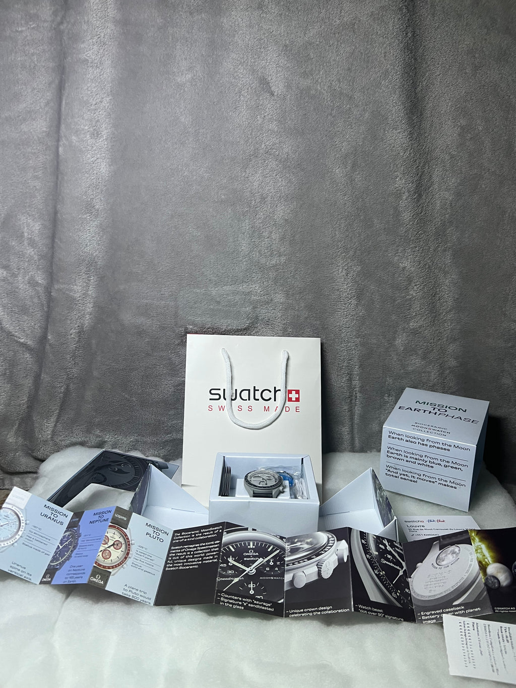 Swatch x Omega Moonswatch "Mission to Earthphase“