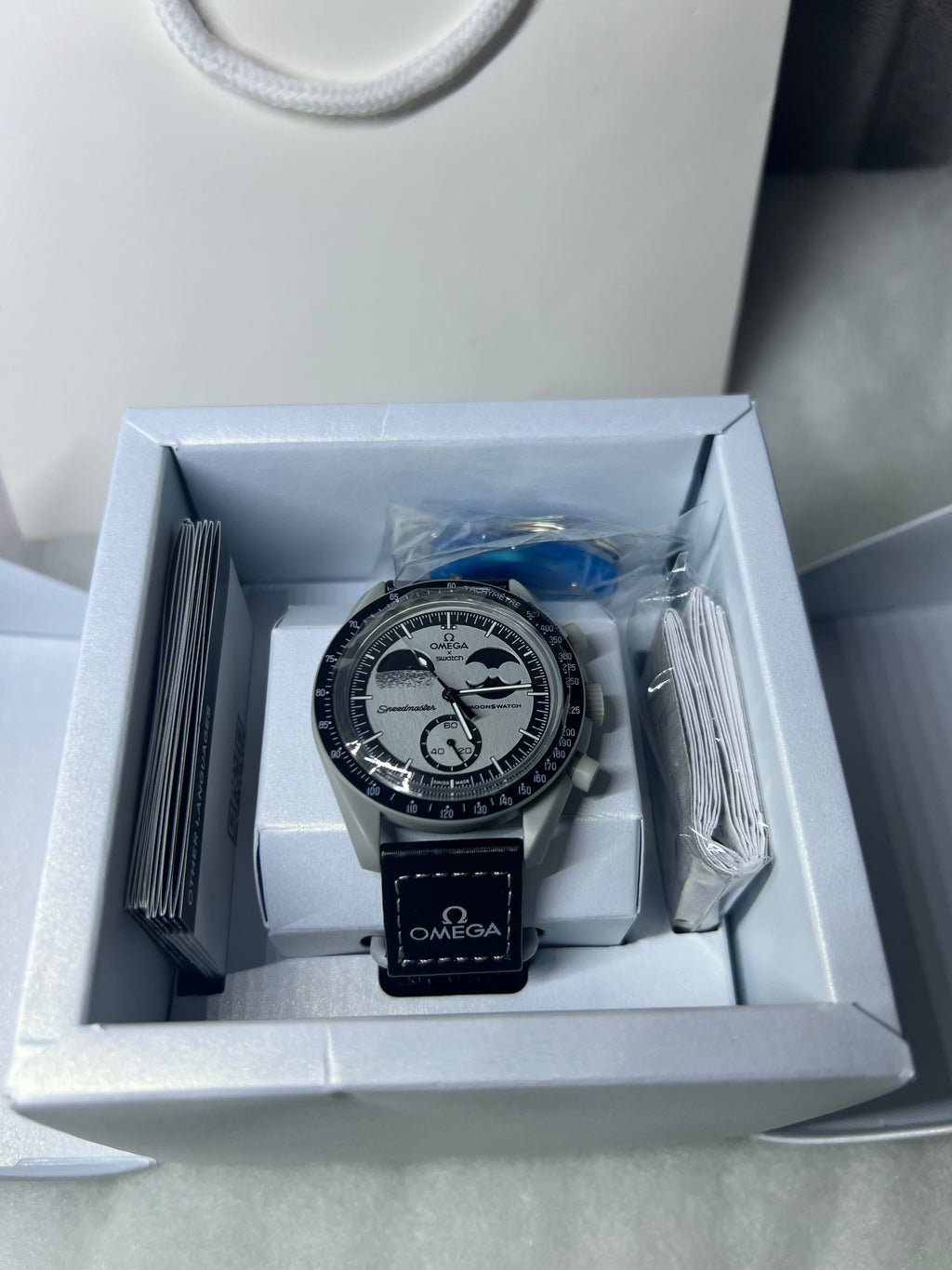 Swatch x Omega Moonswatch "Mission to Earthphase“