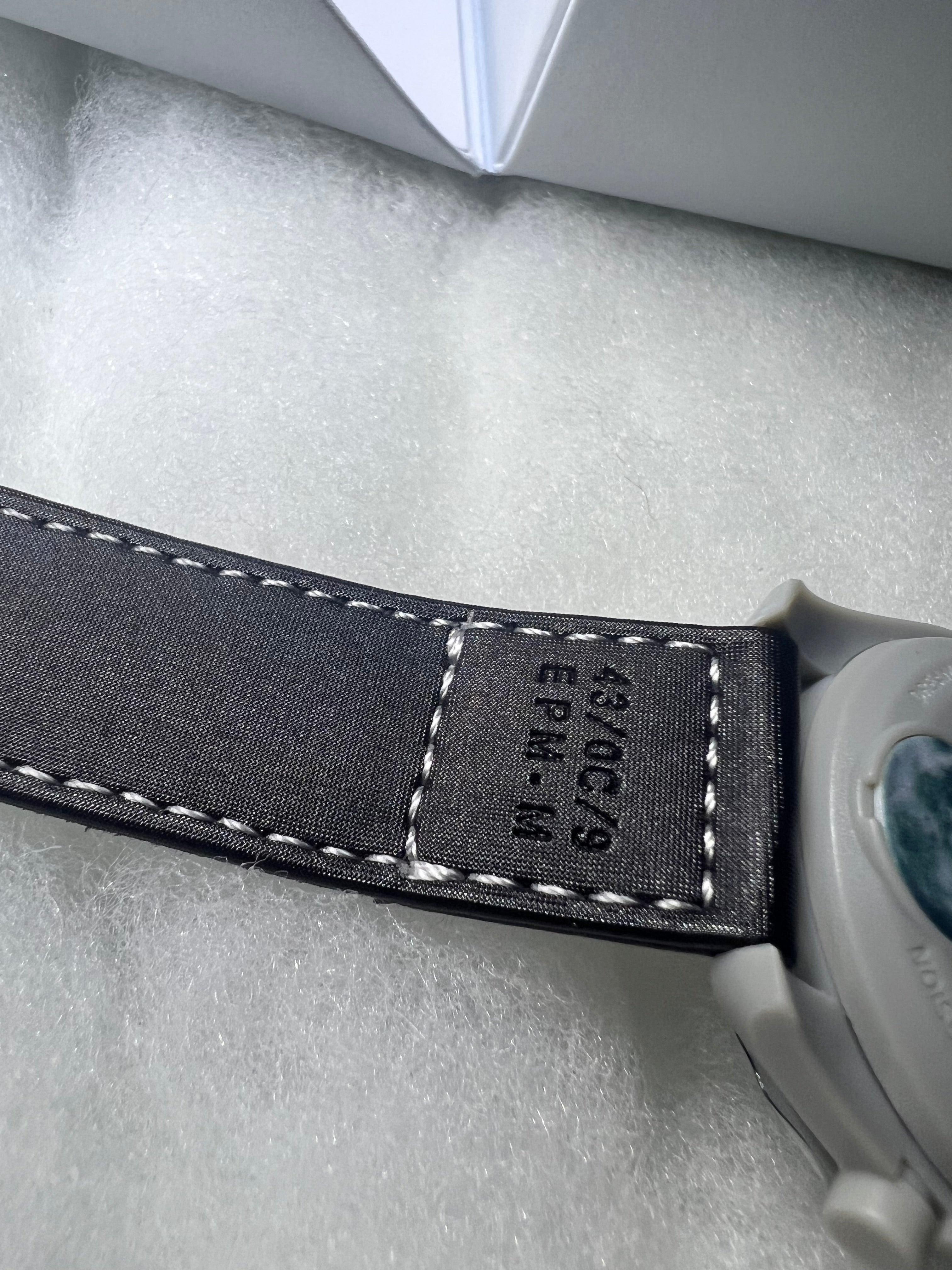 Swatch x Omega Moonswatch "Mission to Earthphase“
