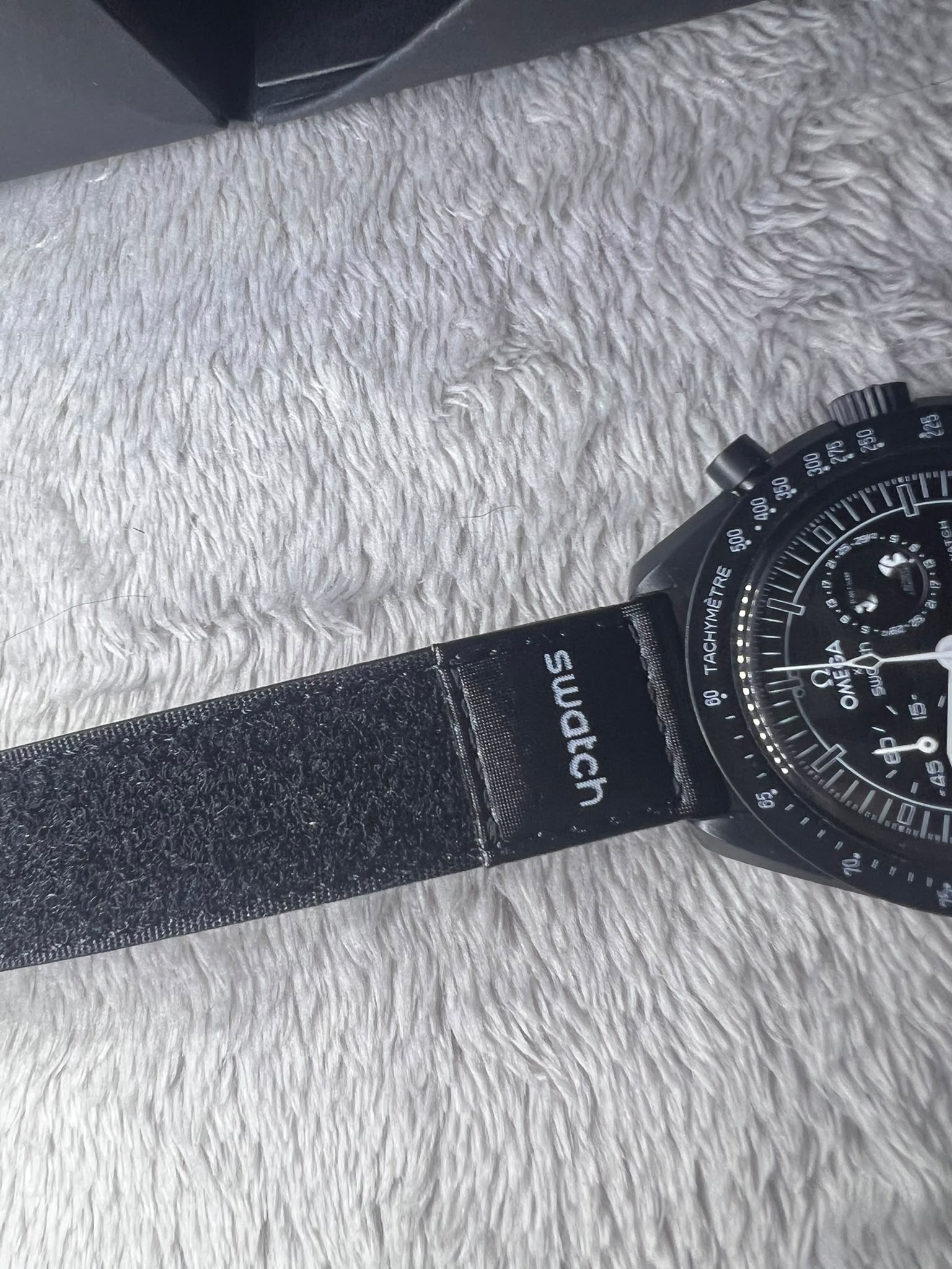 Swatch x Omega Bioceramic MoonSwatch Mission to the Moonphase.