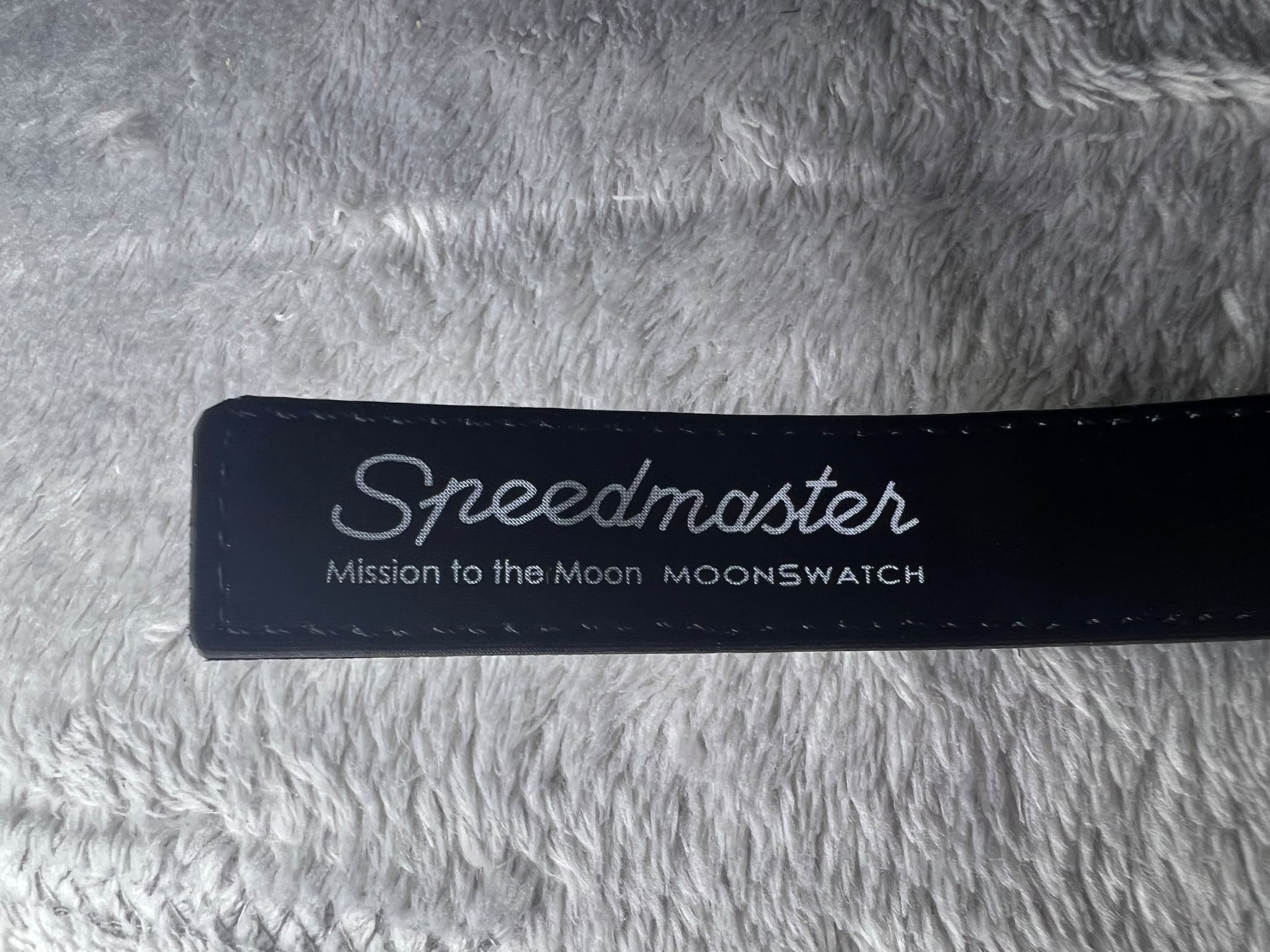Swatch x Omega Bioceramic MoonSwatch Mission to the Moonphase.