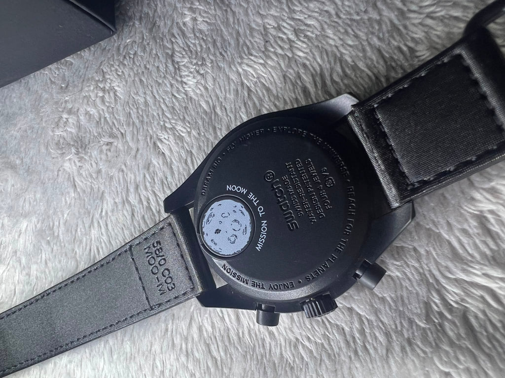 Swatch x Omega Bioceramic MoonSwatch Mission to the Moonphase.