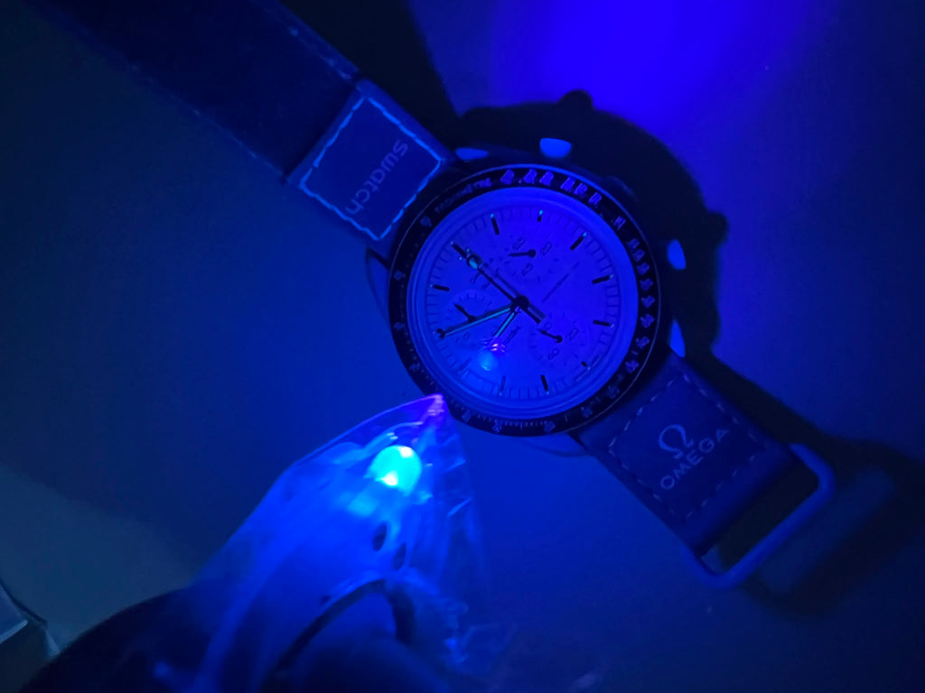 Swatch x Omega Bioceramic Moonswatch 1965.