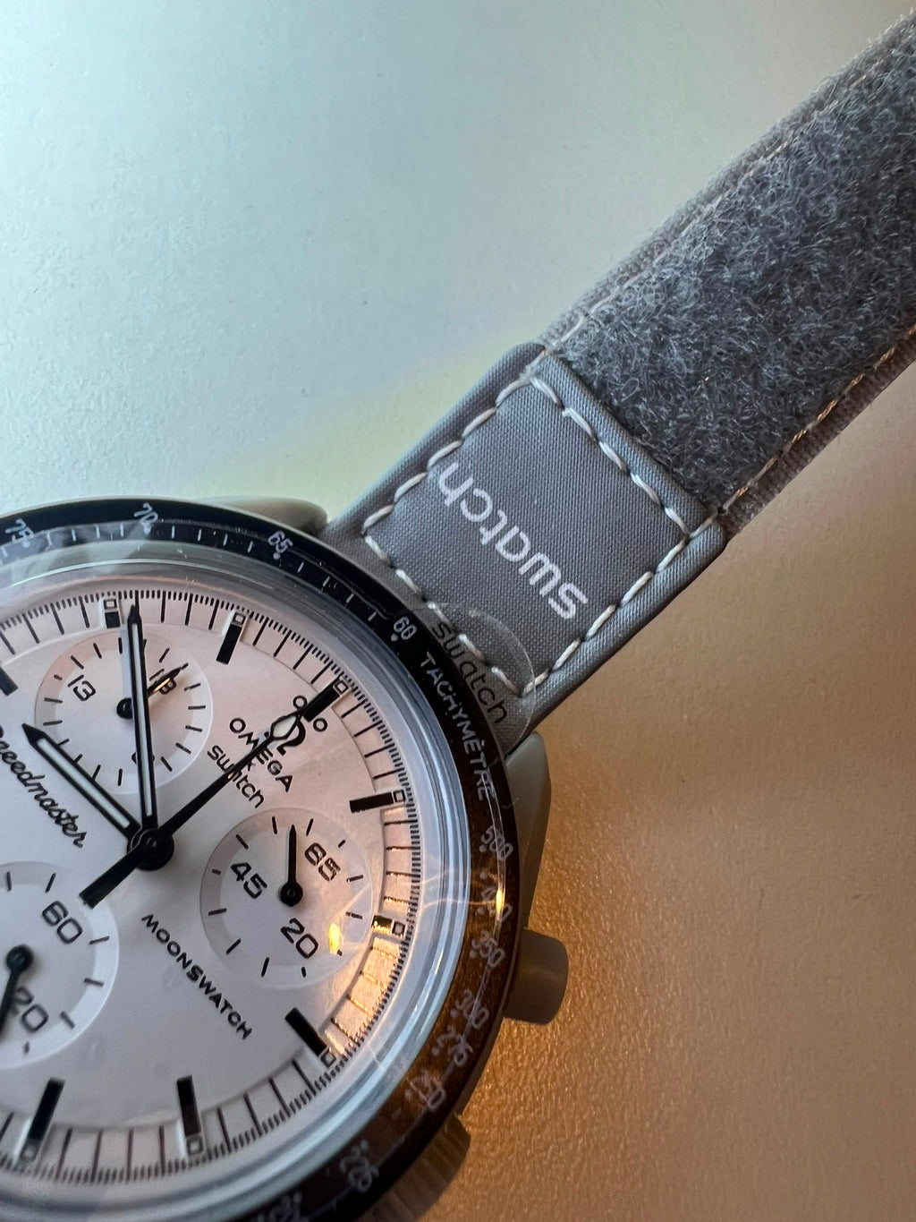 Swatch x Omega Bioceramic Moonswatch 1965.